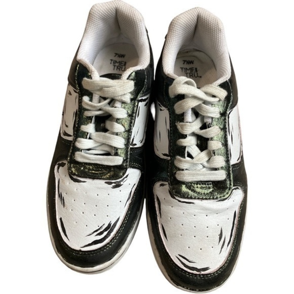 TIME AND TRU size 7.5W, memory foam golf sparkle and white sneakers